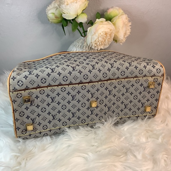 ๐ Louis Vuitton Marie Mini Lin Handbag ๐ - Picture 3 of 11